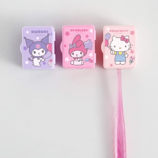 Toothbrush holder