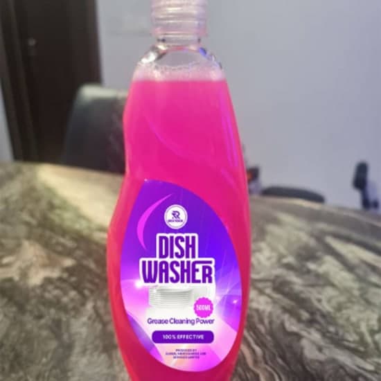 Dish washer